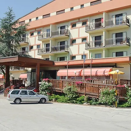 Hotel Magnola Palace 3*